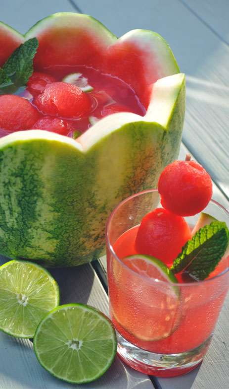 Sunny Sangria Watermelon Bowl Party Tip