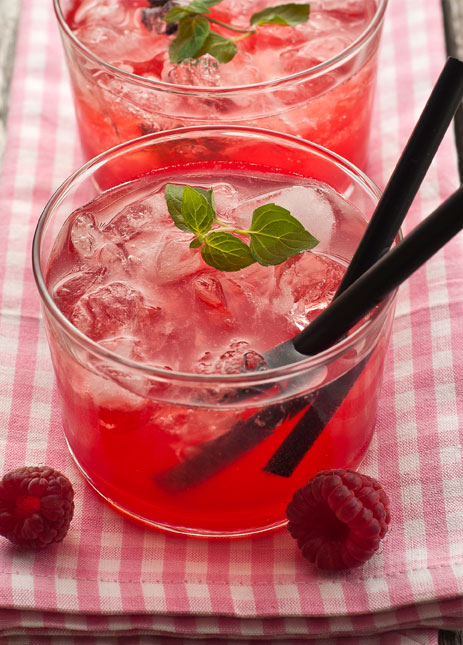 Raspberry Sangria recipe with bottled sangria Raspberry Sangria Recipe